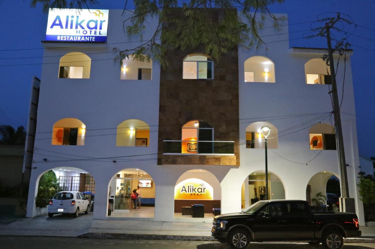 Hotel Alikar Санта Крус Уатулко Екстериор снимка