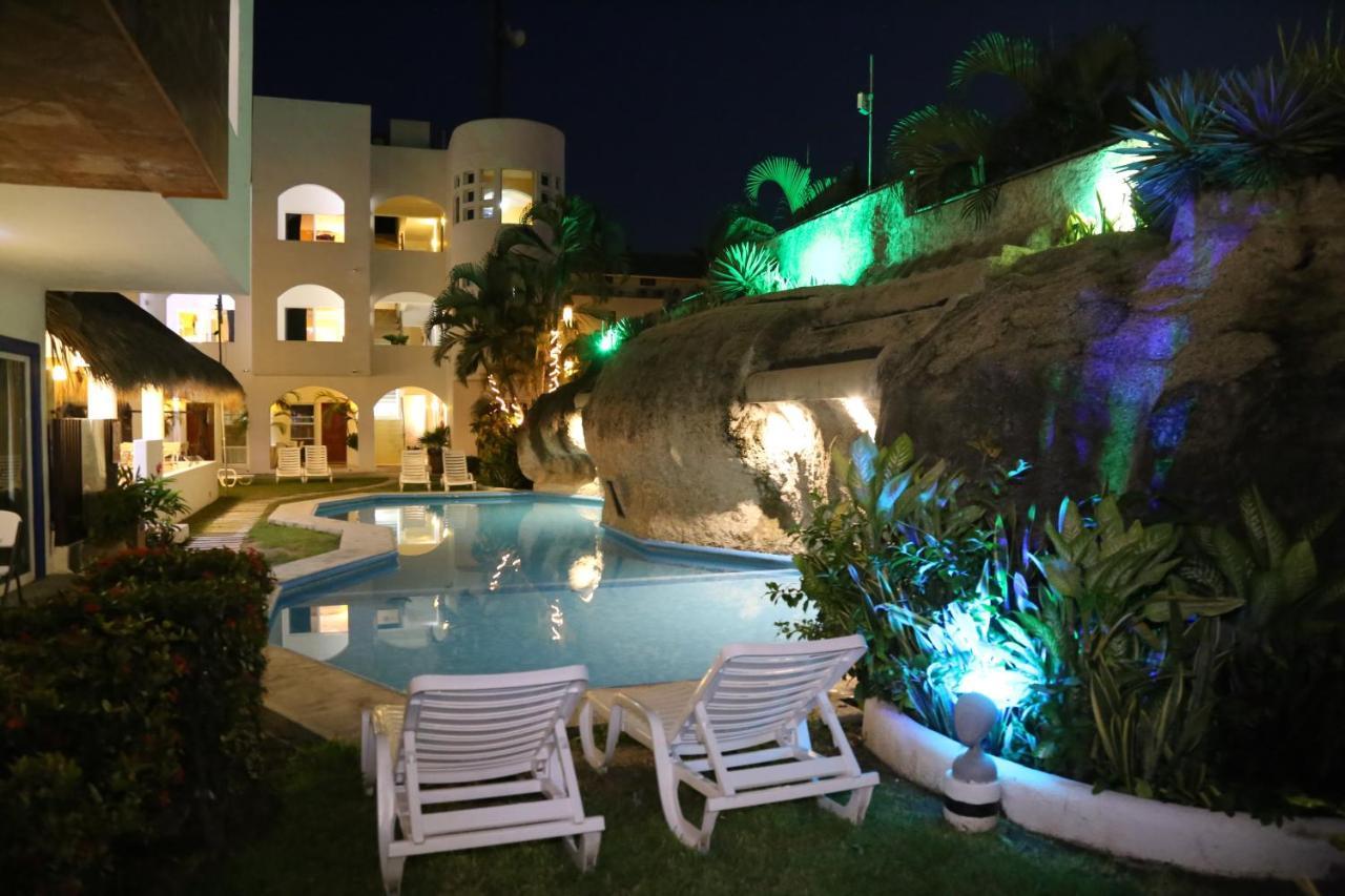 Hotel Alikar Санта Крус Уатулко Екстериор снимка