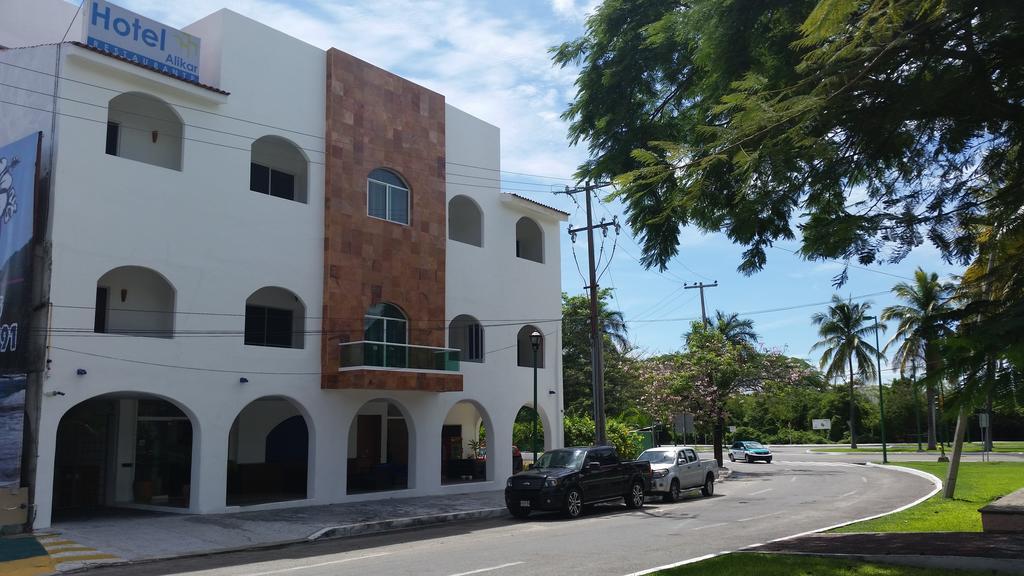 Hotel Alikar Санта Крус Уатулко Екстериор снимка