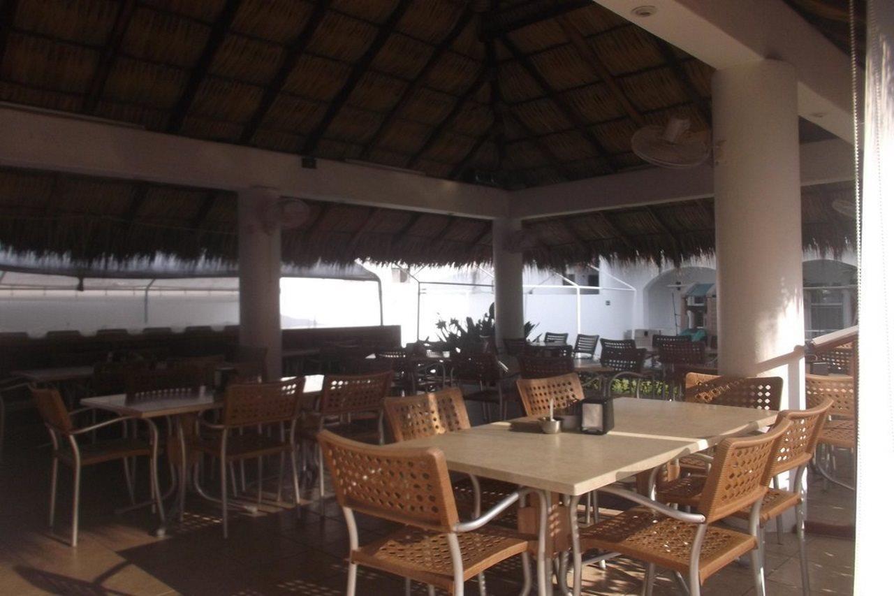 Hotel Alikar Санта Крус Уатулко Екстериор снимка
